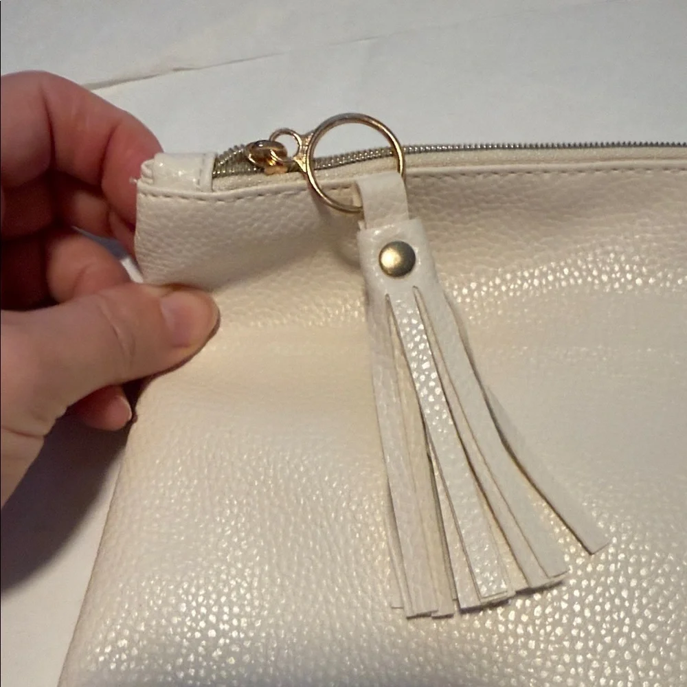 Rachel Miriam Folding Clutch Cream Pouch - Picture 6 of 10